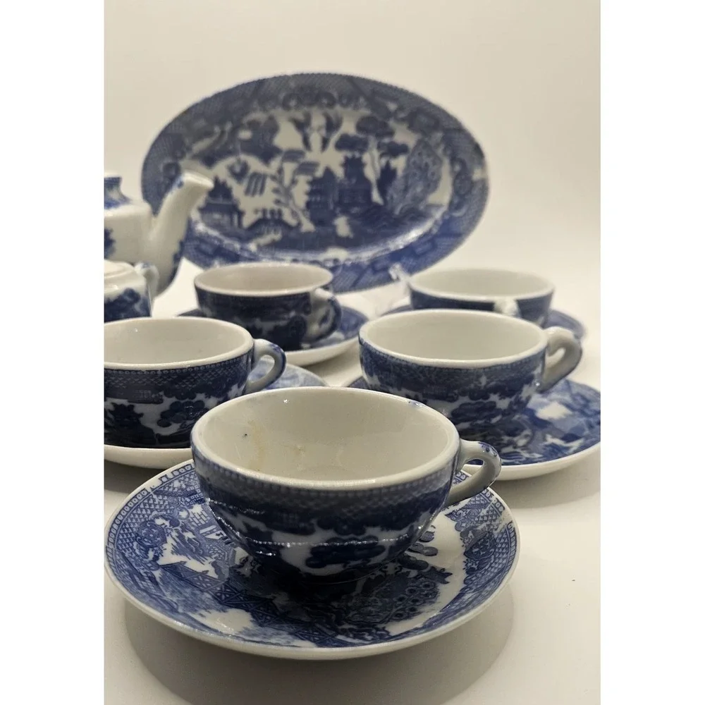Blue Willow Tea Set 16 Peice Child's Set Japan